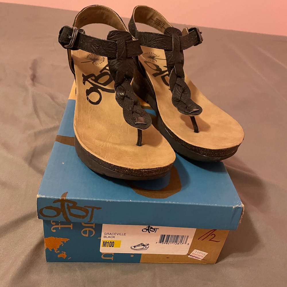 OTBT Sandals